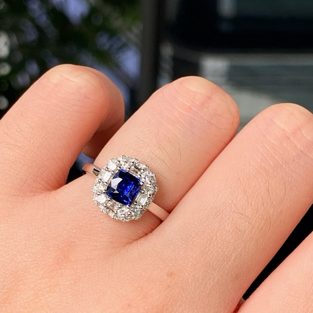 14k Gold 1.50 Ctw Natural Sapphire & Diamond Ring - 4