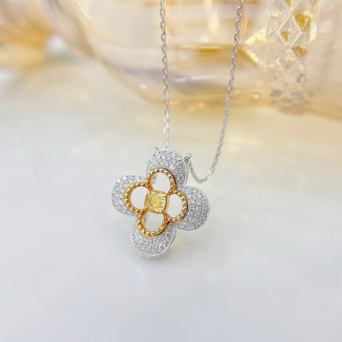 14k Gold 0.54 Ctw Natural Yellow Diamond & Diamond Necklace: Ref:230950395 // gold content:14k gold // main gemstone:yellow diamond // shape:cushion // carat weight:0. 21ct // color:yellow // treatment:natural // // adjacent gemstone 2 : diamond // shape:round