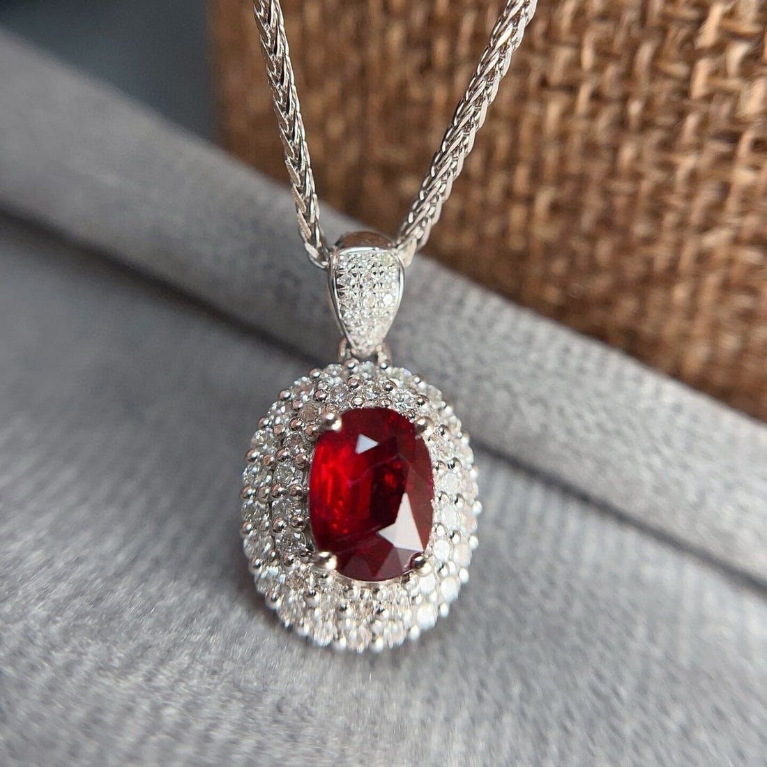 14k Gold 1.05 Ct Vivid Red Natural Ruby & Diamond Pendant( Without Chain ): Ref:230950414 // gold content:14k gold // main gemstone:ruby // shape:oval // carat weight:1. 05ct // color:vivid red // treatment:natural // // adjacent gemstone 2 : diamond // number of stones:55 //