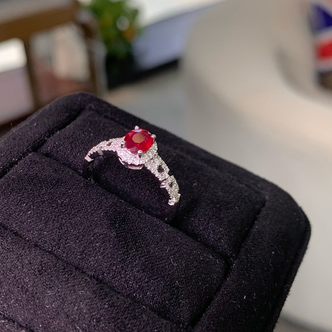 14k Gold 0.83 Ctw Natural Ruby & Diamond Ring - 5