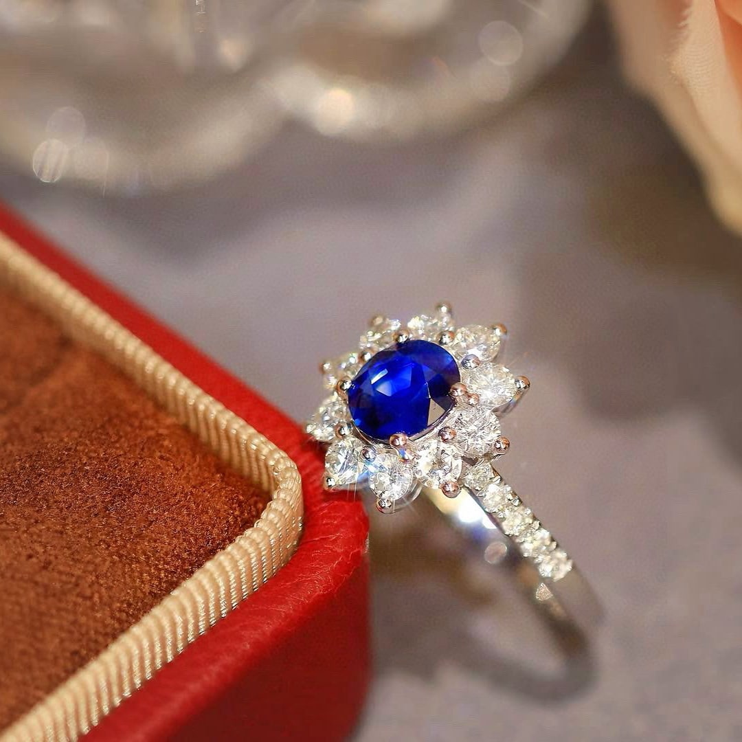 14k Gold 1.92 Ctw Natural Sapphire & Diamond Ring - 4