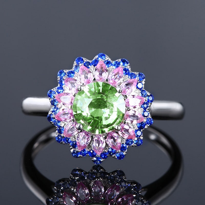 14k Gold 1.41 Ctw Natural Sapphire & Sapphire Ring: Ref:230951002 // gold content:14k gold // ring size:7. 25us // // main gemstone:sapphire // shape:round // carat weight:0. 92ct // color:green // treatment:natural // cut grade:g // // adjacent gemsto