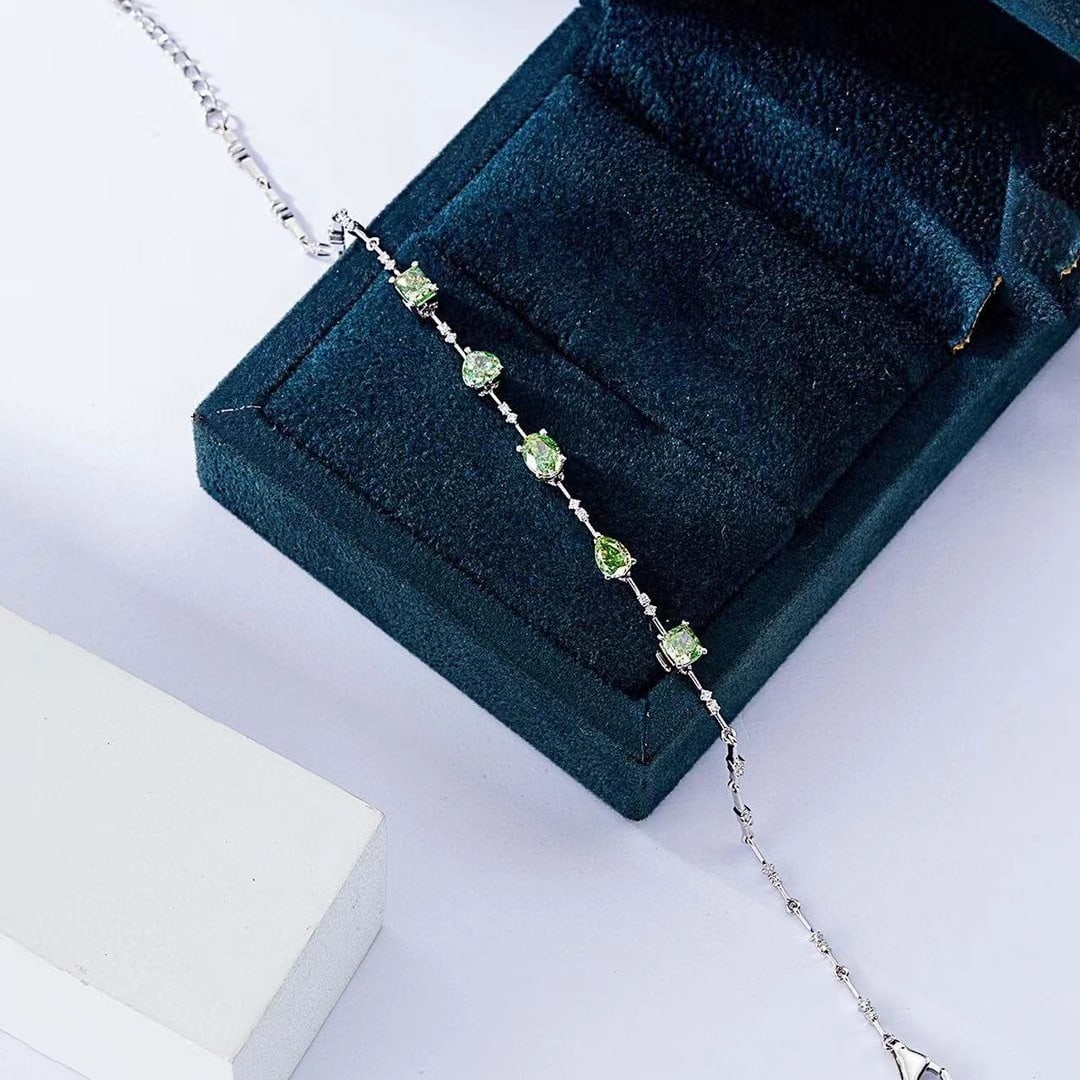 14k Gold 1.61 Ctw Natural Green Diamond & Diamond Bracelet - 5