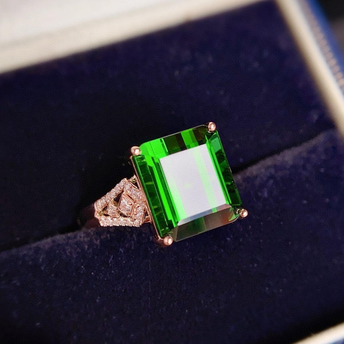 14k Gold 7.2 Ct Natural Tourmaline & Diamond Ring - 4