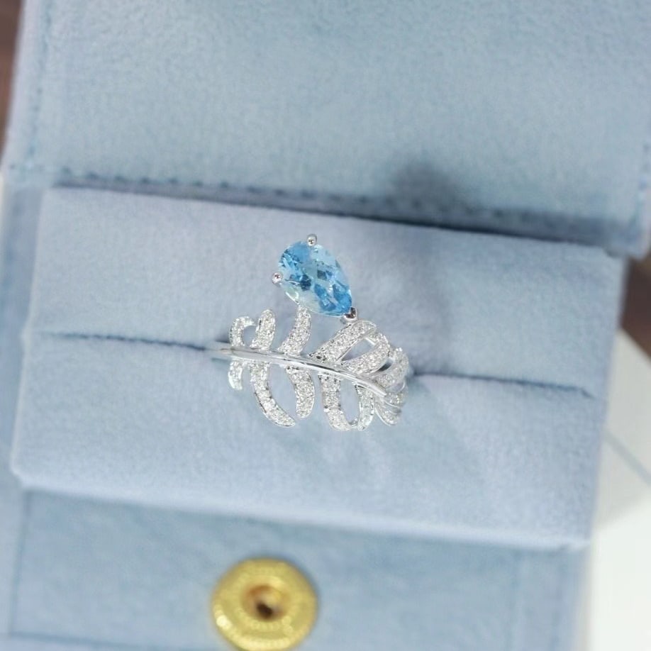 14k Gold 0.89 Ct Natural Aquamarine & Diamond Ring - 2