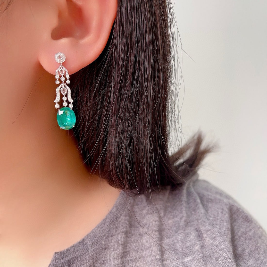 14k Gold 6.12 Ctw Natural Emerald & Diamond Earrings - 2