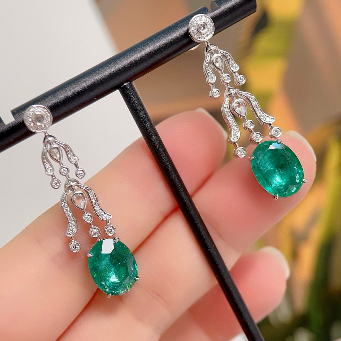 14k Gold 6.12 Ctw Natural Emerald & Diamond Earrings - 6