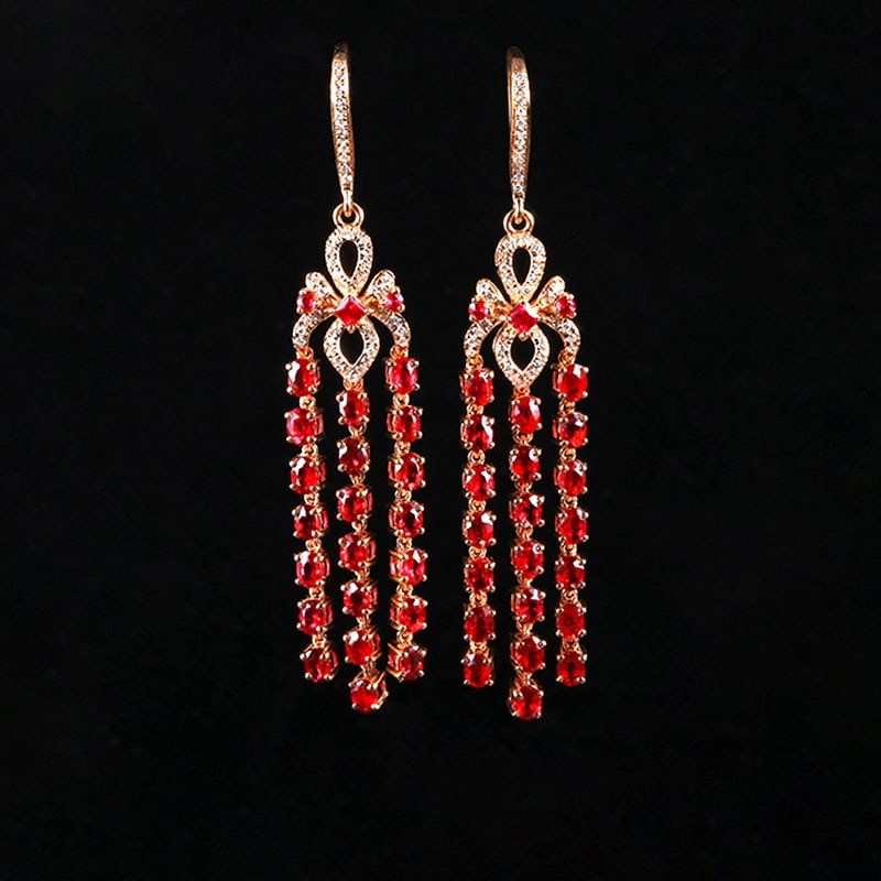14k Gold 4.71 Ctw Natural Ruby & Diamond Earrings: Ref:230951068 // gold content:14k gold // main gemstone:ruby // shape:multiply // carat weight:4. 43ct // color:pigeonblood red // treatment:natural // // adjacent gemstone 2 : diamond // number of st