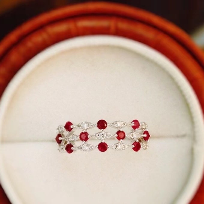 14k Gold 0.67 Ctw Natural Ruby & Diamond Ring - 2