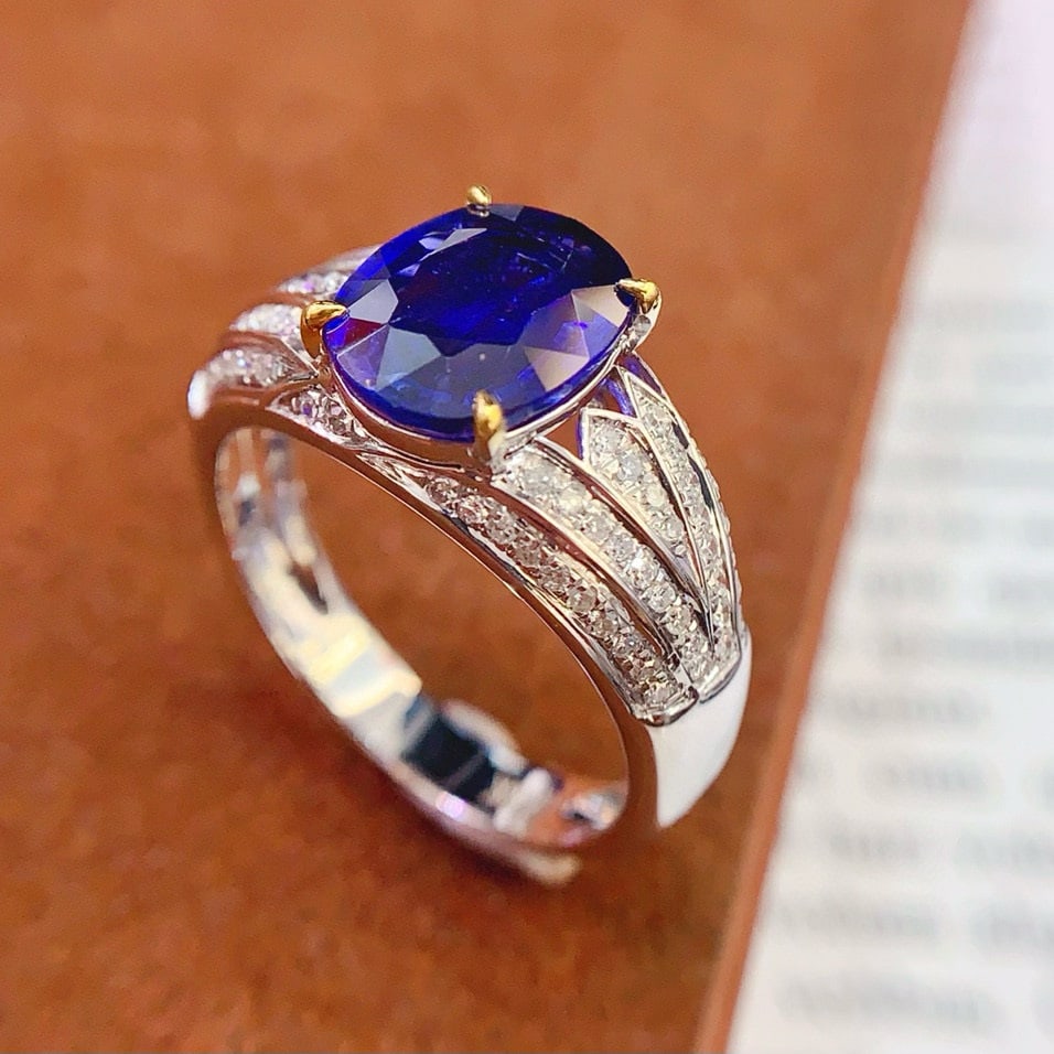 14k Gold 2.45 Ct Natural Sapphire & Diamond Ring - 2