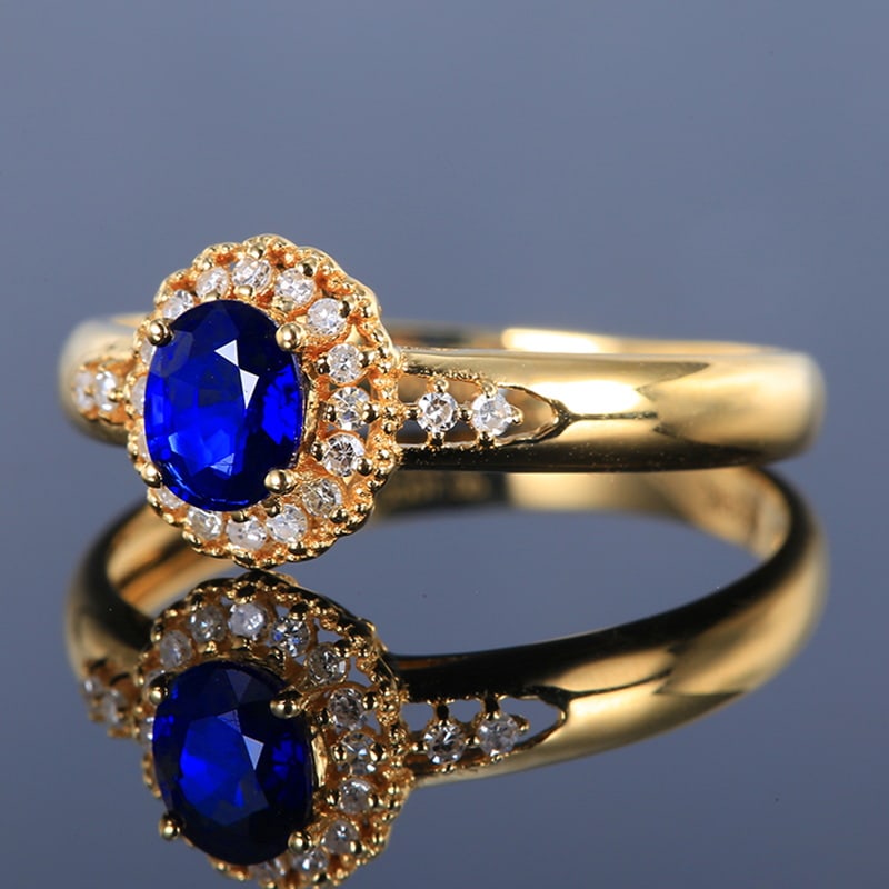 14k Gold 0.65 Ctw Vivid Blue Natural Sapphire & Diamond Ring - 2