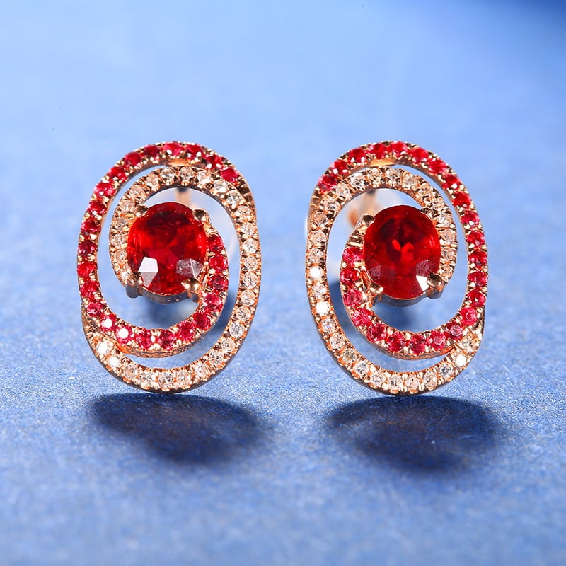 14k Gold 0.92 Ctw Natural Ruby & Diamond Earrings: Ref:230951107 // gold content:14k gold // main gemstone:ruby // shape:oval // carat weight:0. 75ct // color:pigeonblood red // treatment:natural // // adjacent gemstone 2 : diamond // number of stones