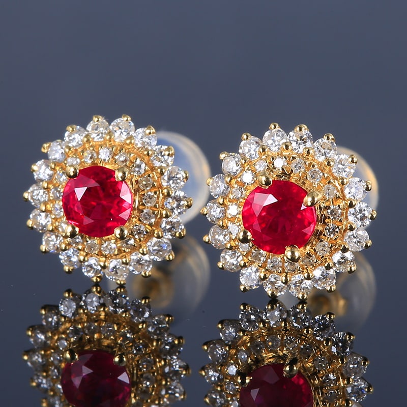 14k Gold 0.91 Ctw Natural Ruby & Diamond Earrings - 4