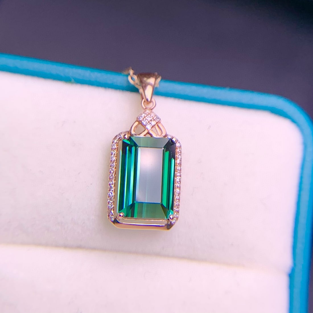 14k Gold 3.4 Ct Natural Tourmaline & Diamond Pendant( Without Chain ) - 5