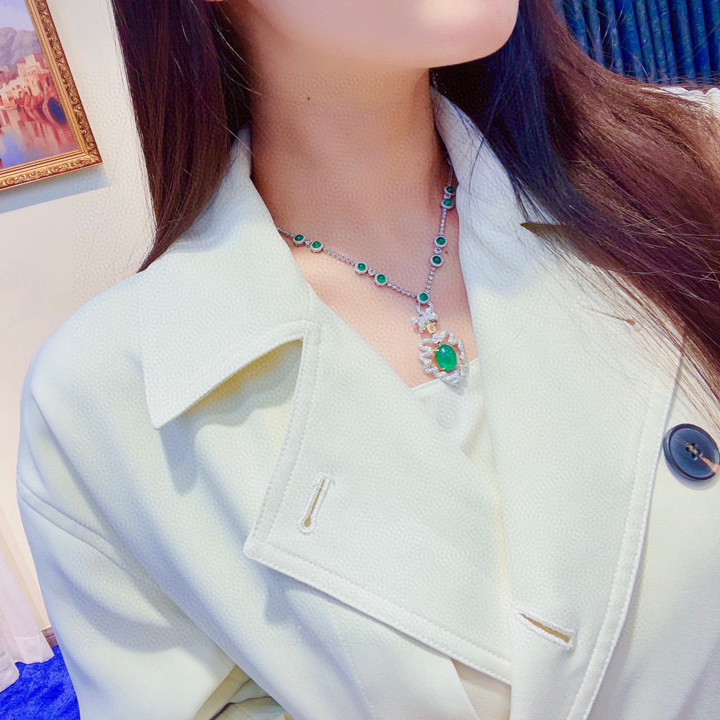 14k Gold 13.03 Ctw Vivid Green Natural Emerald & Diamond Necklace - 6