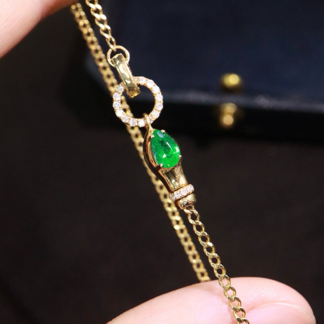 14k Gold 0.4 Ctw Vivid Green Natural Emerald & Diamond Bracelet - 5