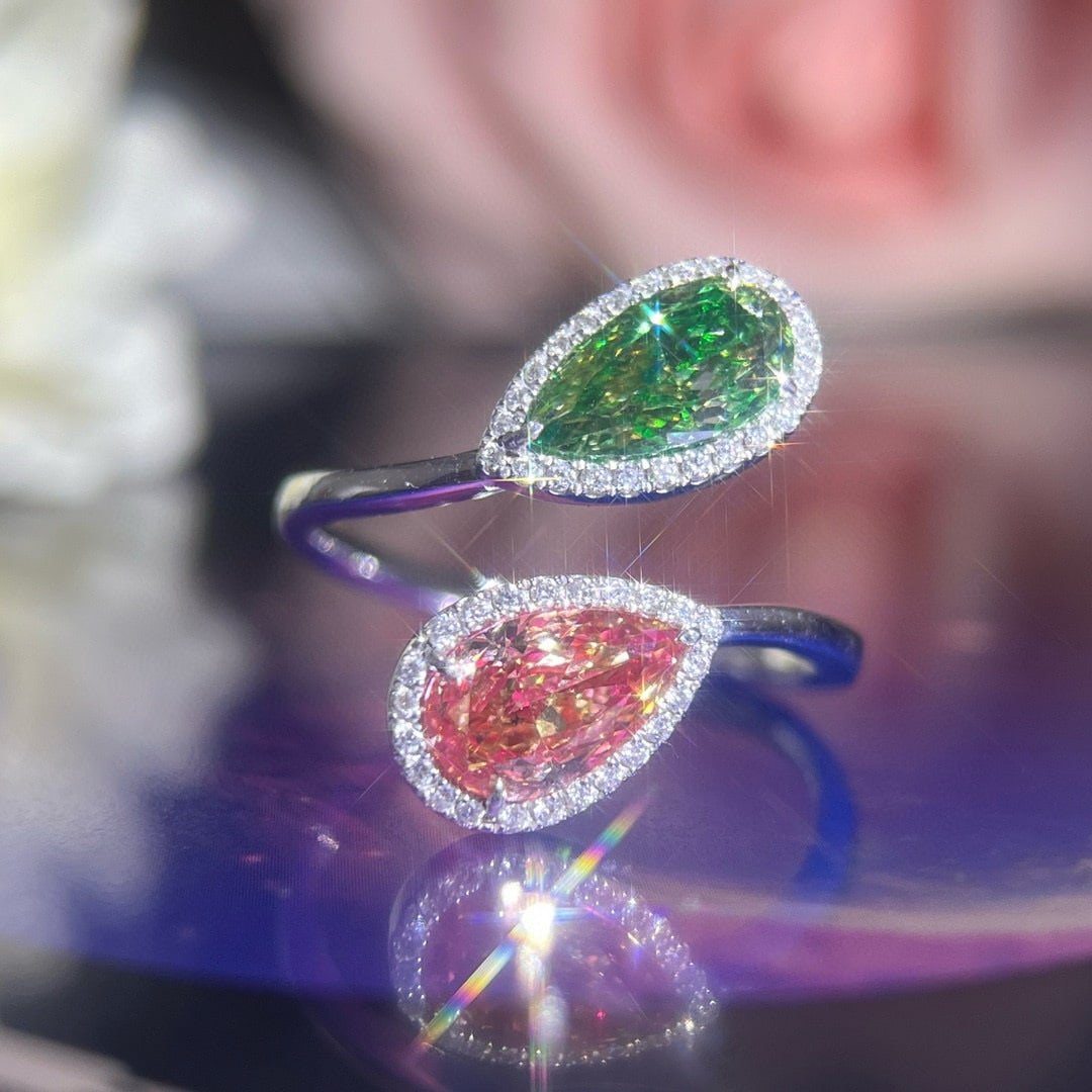 14k Gold 2.03 Ctw Natural Green Diamond & Pink Diamond & Toi Et Moi Ring: Ref:230951122 // gold content:14k gold // ring size:7. 25us // // main gemstone:green diamond // shape:pear // carat weight:1. 02ct // color:green // treatment:natural // // adjacent gemstone 2 : pink