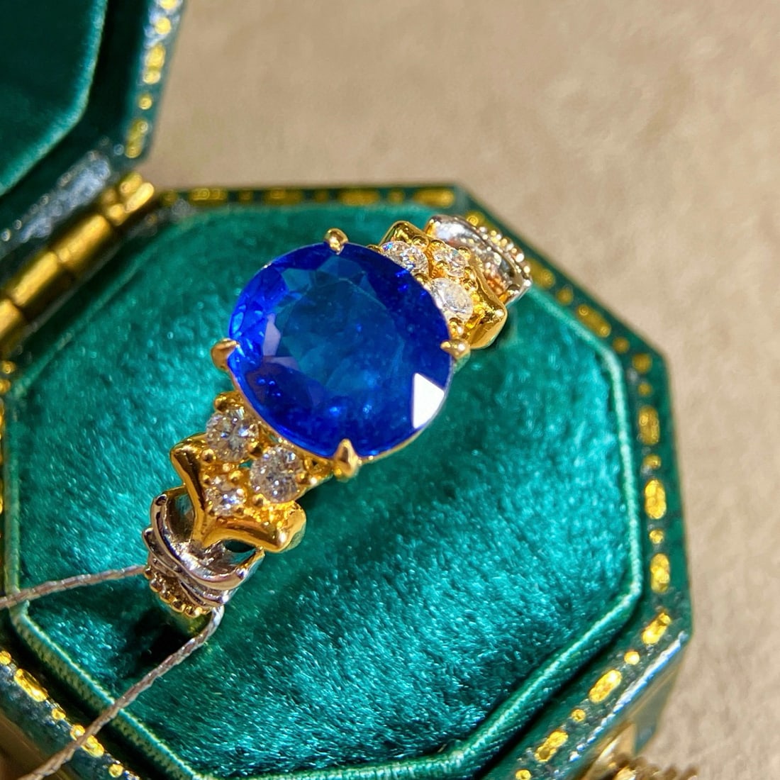 14k Gold 2.27 Ctw Vivid Blue Natural Sapphire & Diamond Ring - 5