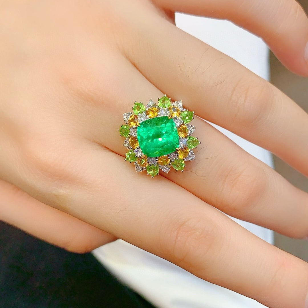 14k Gold 4.55 Ctw Natural Emerald & Diamond Ring - 2