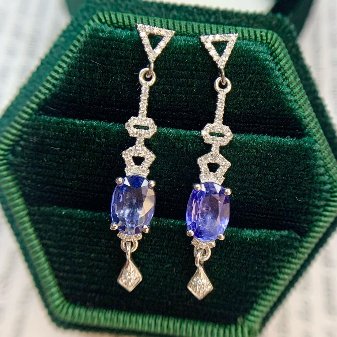 14k Gold 2.1 Ct Natural Tanzanite & Diamond Earrings - 4