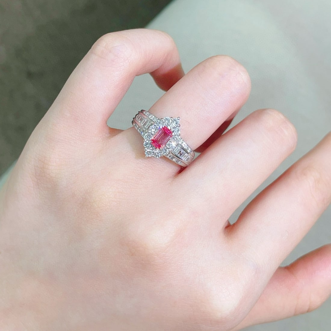 14k Gold 1.71 Ctw Natural Padparadscha Sapphire & Diamond Ring - 8