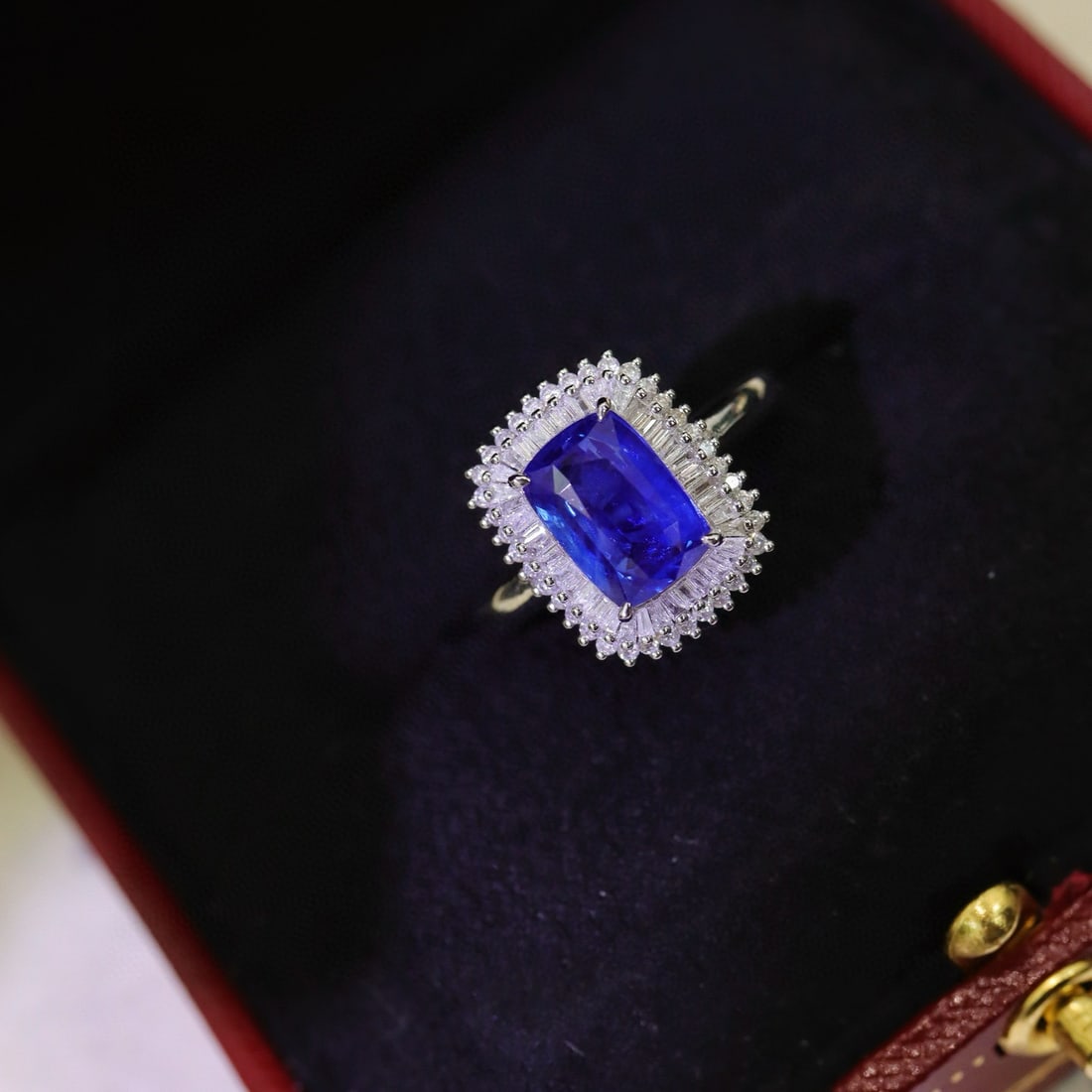 14k Gold 3.26 Ctw Natural Sapphire & Diamond Ring - 5