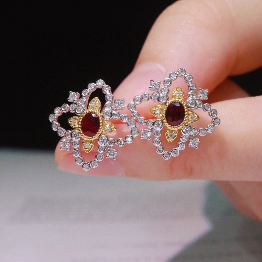 14k Gold 0.8 Ctw Natural Ruby & Diamond Earrings: Ref:230951185 // gold content:14k gold // main gemstone:ruby // shape:oval // carat weight:0. 4ct // color:pigeonblood red // treatment:natural // // adjacent gemstone 2 : diamond // shape:round // ca