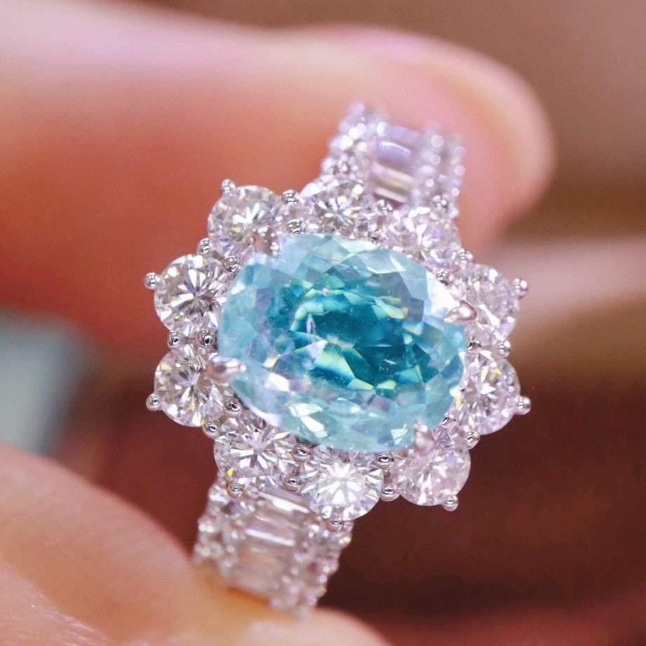 14k Gold 2.42 Ctw Natural Paraiba Tourmaline & Diamond Ring - 7