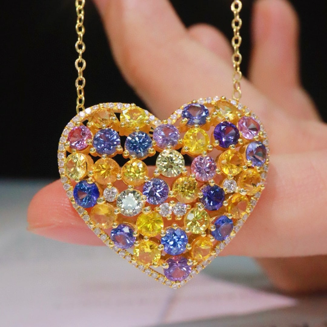 14k Gold 4.9 Ctw Natural Sapphire & Diamond Pendant( Without Chain ): Ref:230951210 // gold content:14k gold // main gemstone:sapphire // shape:round // carat weight:4. 6ct // color:color // treatment:natural // cut grade:g // // adjacent gemstone 2 : diamond //