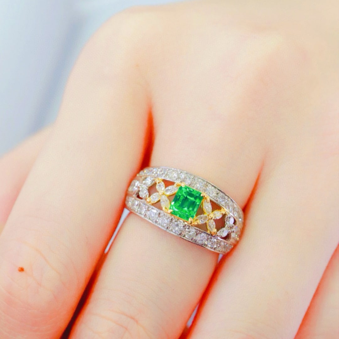 14k Gold 1.64 Ctw Vivid Green Natural Emerald & Diamond Ring - 7