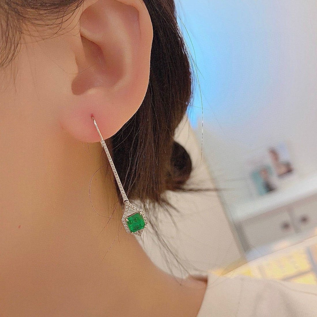 14k Gold 2.42 Ctw Vivid Green Natural Emerald & Diamond Earrings - 5