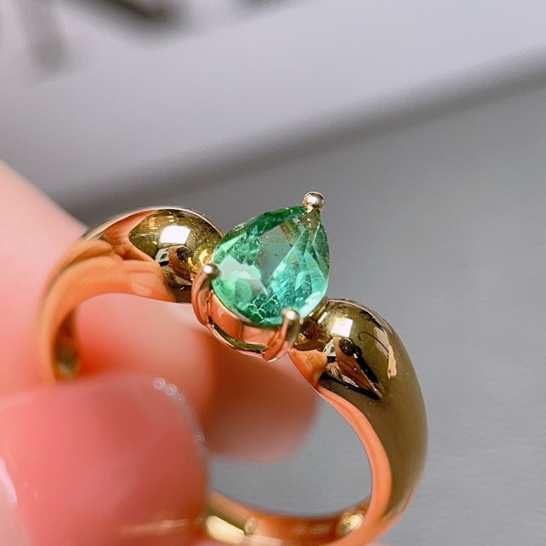 14k Gold 0.86 Ct Natural Tourmaline Ring - 4