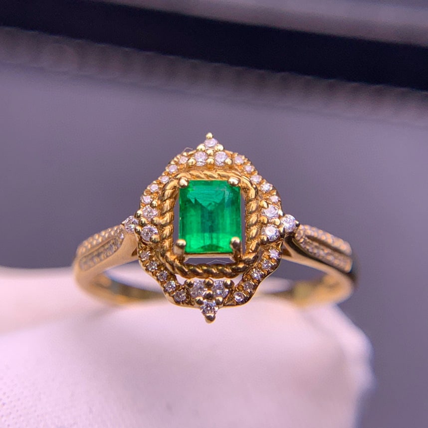 14k Gold 0.37 Ct Natural Emerald & Diamond Ring - 3