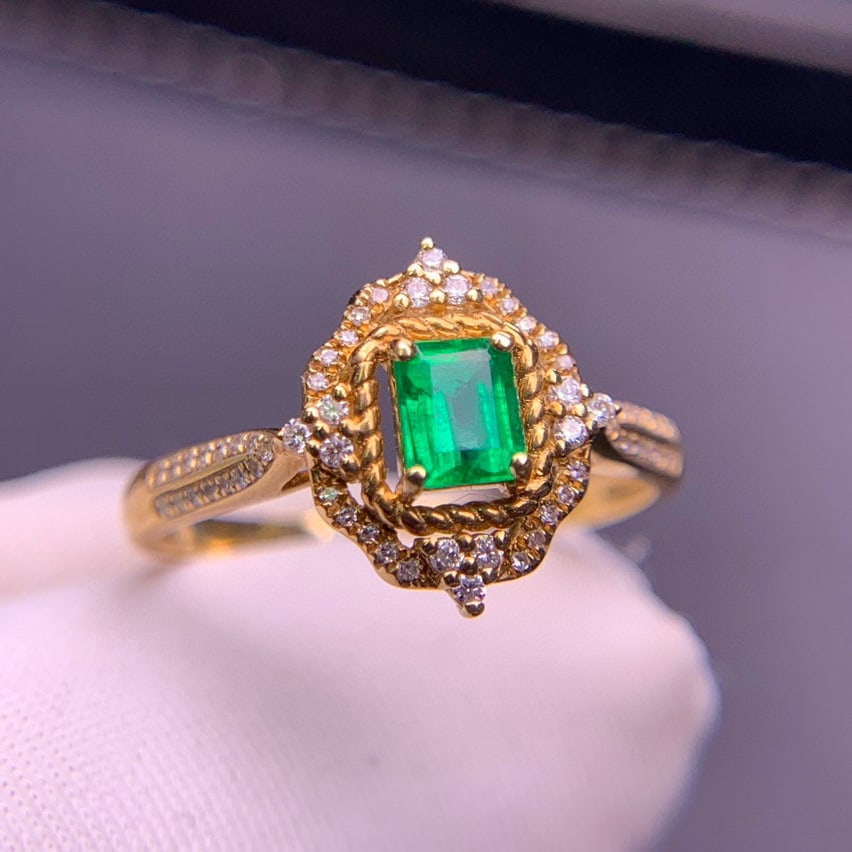 14k Gold 0.37 Ct Natural Emerald & Diamond Ring - 4