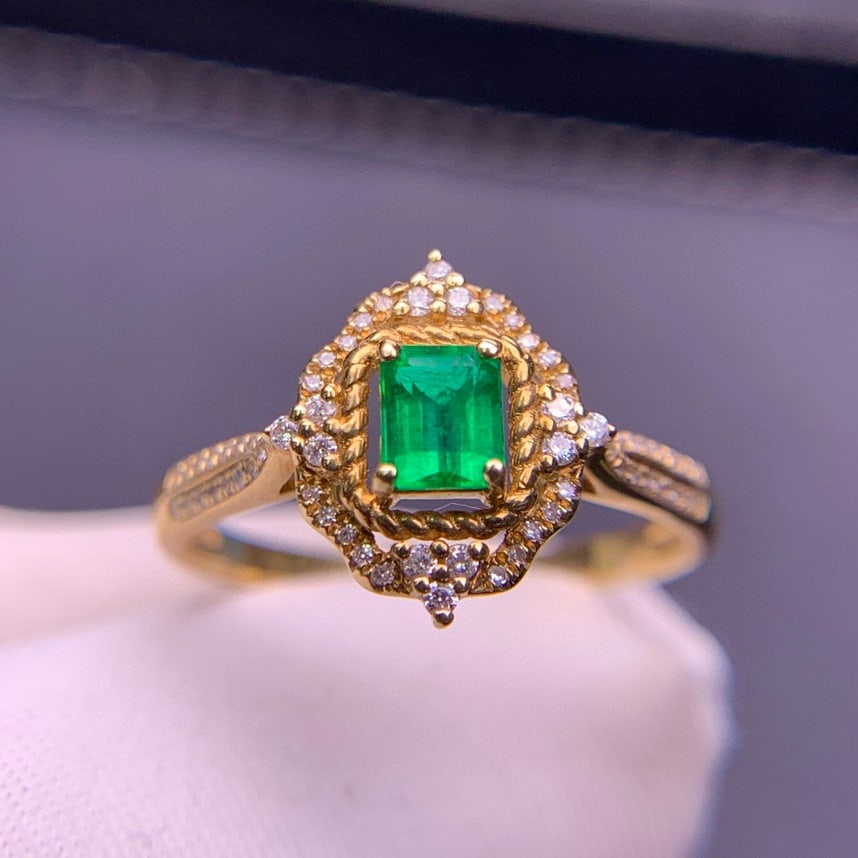 14k Gold 0.37 Ct Natural Emerald & Diamond Ring - 8
