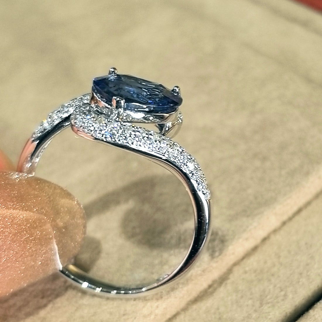 14k Gold 2.43 Ctw Natural Sapphire & Lab Grown Diamond Ring - 4