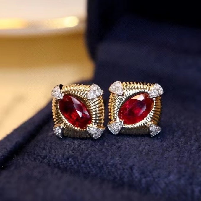 14k Gold 0.60 Ctw Natural Ruby & Diamond Earrings - 3