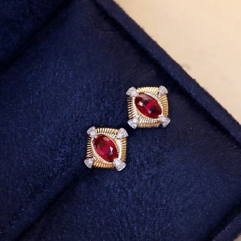 14k Gold 0.60 Ctw Natural Ruby & Diamond Earrings - 6