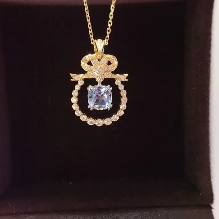 14k Gold 0.5 Ct Natural Aquamarine & Diamond Pendant( Without Chain ): Ref:230951256 // gold content:14k gold // main gemstone:aquamarine // shape:cushion // carat weight:0. 5ct // color:blue // treatment:natural // // adjacent gemstone 2 : diamond // shape:round // clar