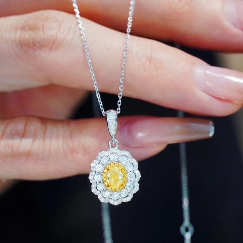 14k Gold 0.91 Ctw Natural Yellow Diamond & Diamond Necklace - 2