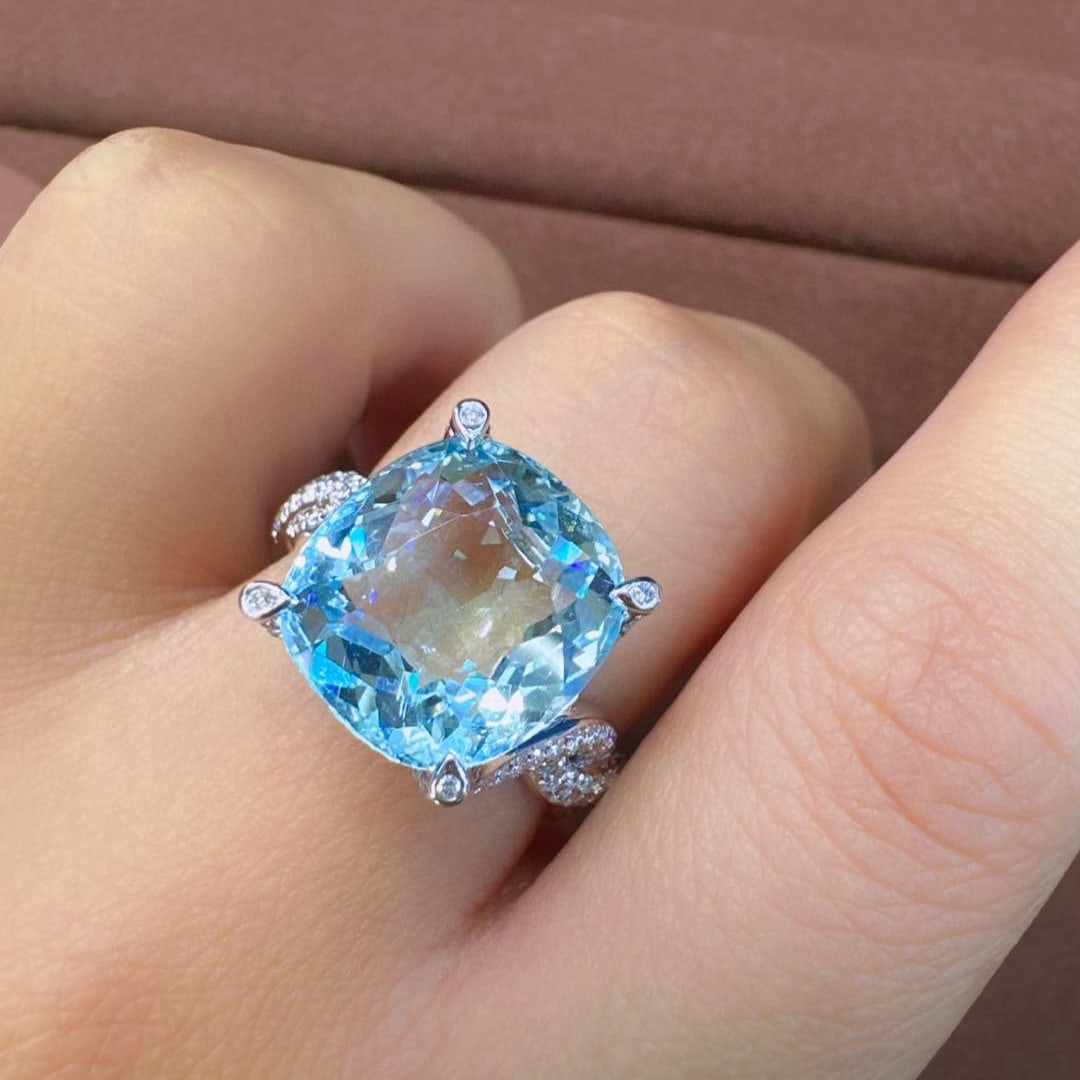 14k Gold 7.16 Ctw Natural Aquamarine & Diamond Ring - 4