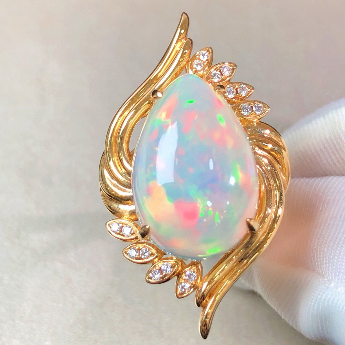 14k Gold 8.44 Ctw Natural Opal & Diamond Ring - 5