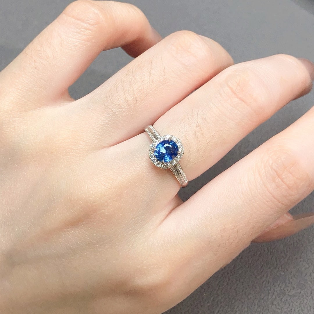 14k Gold 1.32 Ctw Natural Sapphire & Diamond Ring - 8