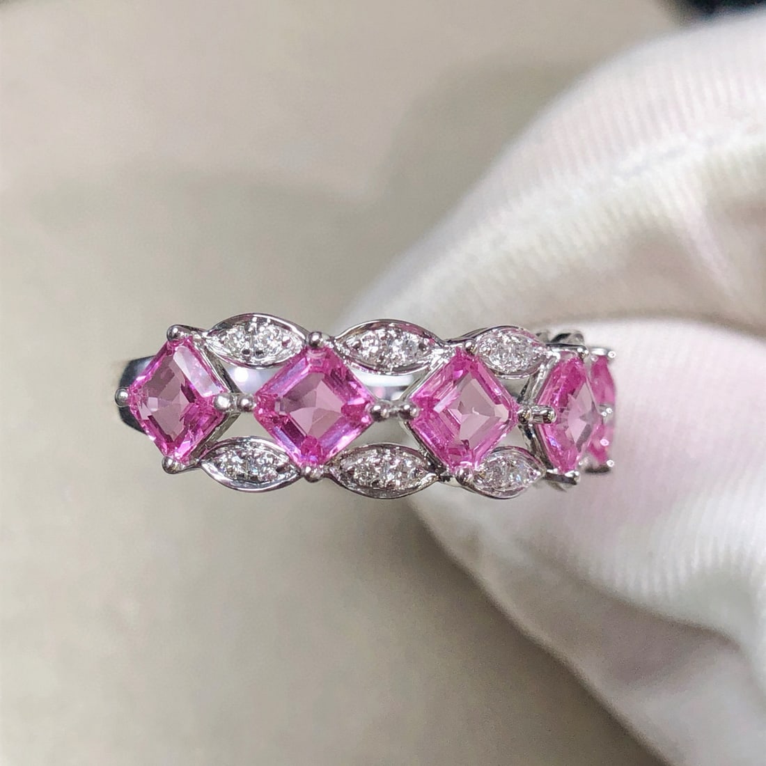 14k Gold 1.33 Ctw Natural Sapphire & Diamond Ring - 3