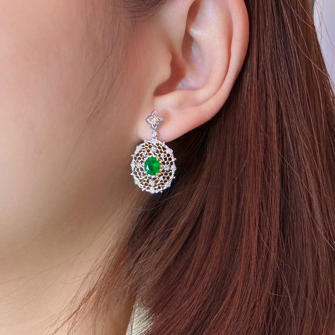 14k Gold 1.75 Ctw Vivid Green Natural Emerald & Diamond Earrings - 4