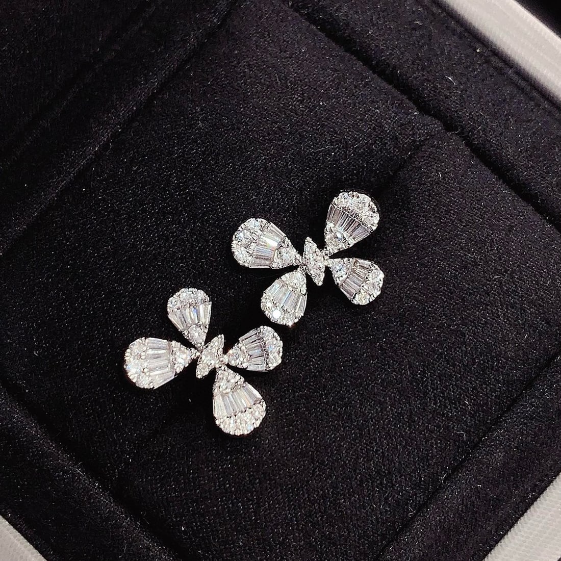 14k Gold 2 Ct Natural H Diamond Earrings - 4