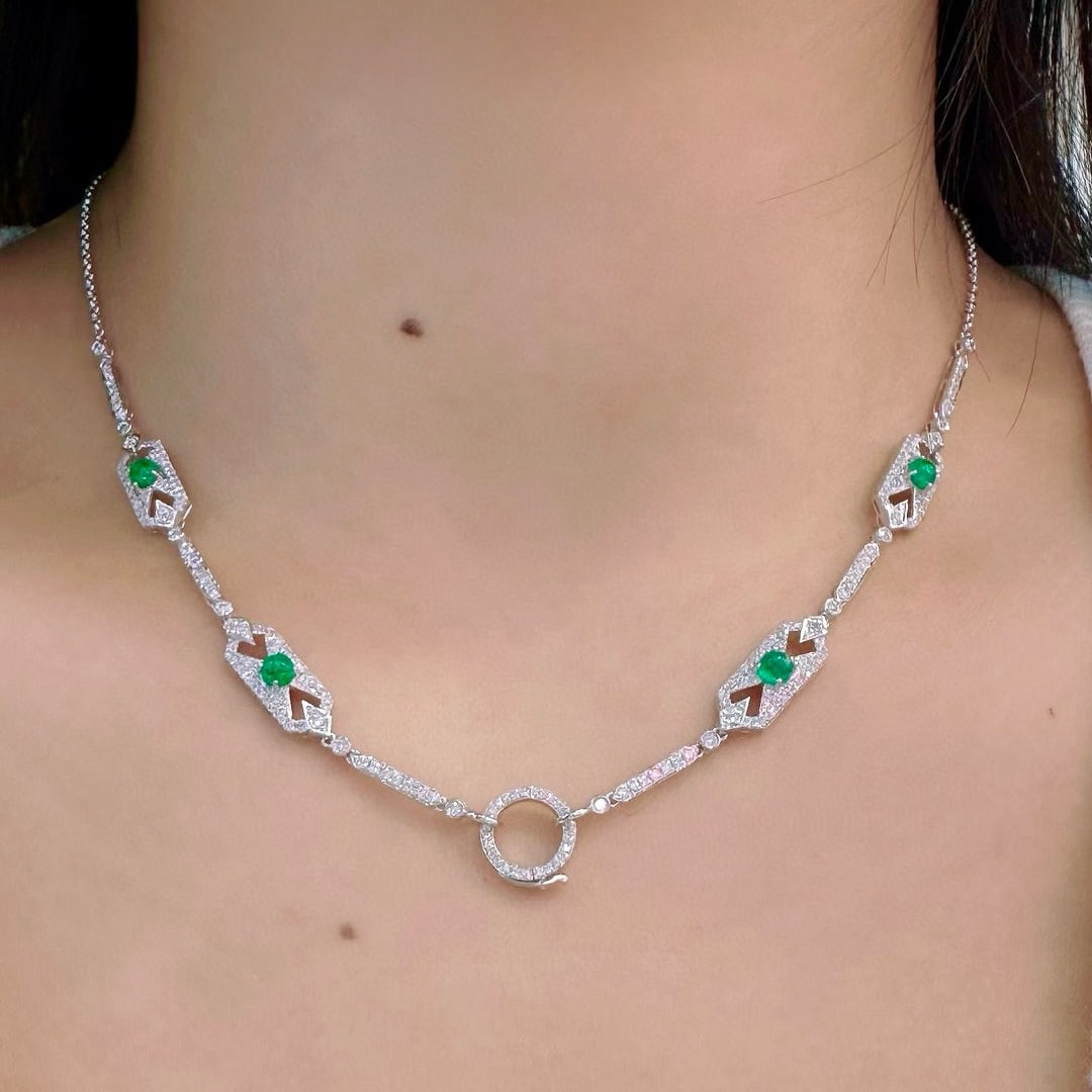 14k Gold 2.19 Ctw Vivid Green Natural Emerald & Diamond Necklace - 4