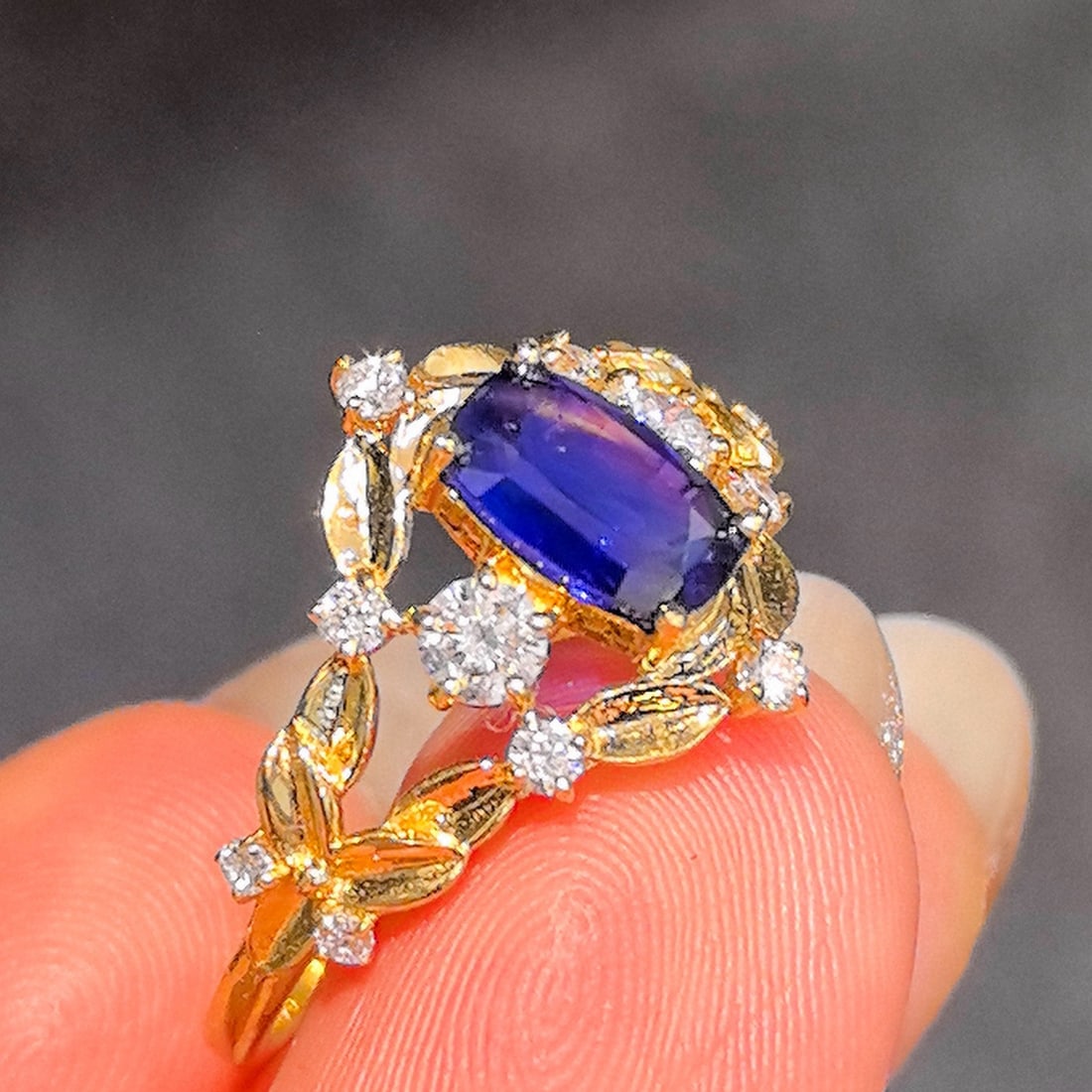 14k Gold 1.46 Ctw Natural Sapphire & Lab Grown Diamond Ring: Ref:230952041 // gold content:14k gold // ring size:7. 25us // // main gemstone:sapphire // shape:cushion // carat weight:1. 1ct // color:royal blue // treatment:natural // // adjacent gemstone 2