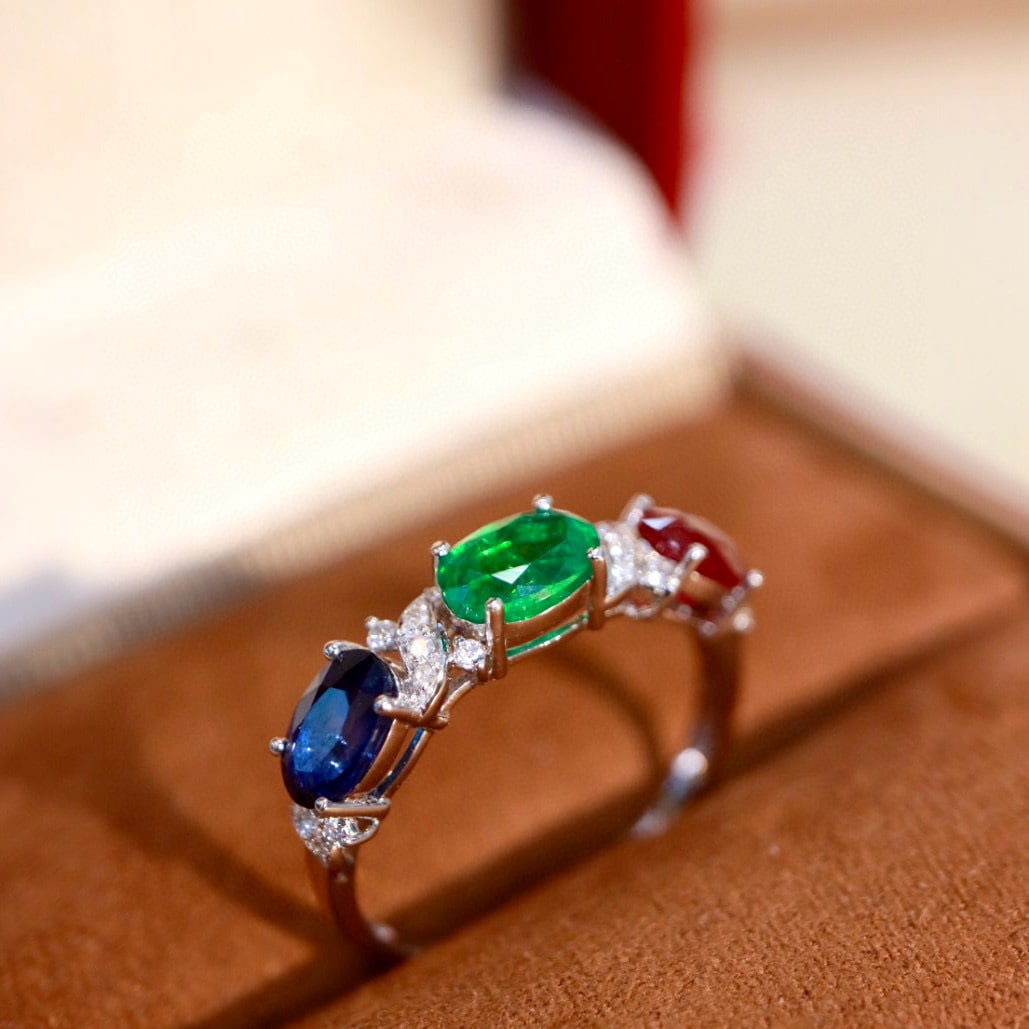 14k Gold 2.09 Ctw Natural Emerald & Sapphire & Ruby & Diamond Ring - 4
