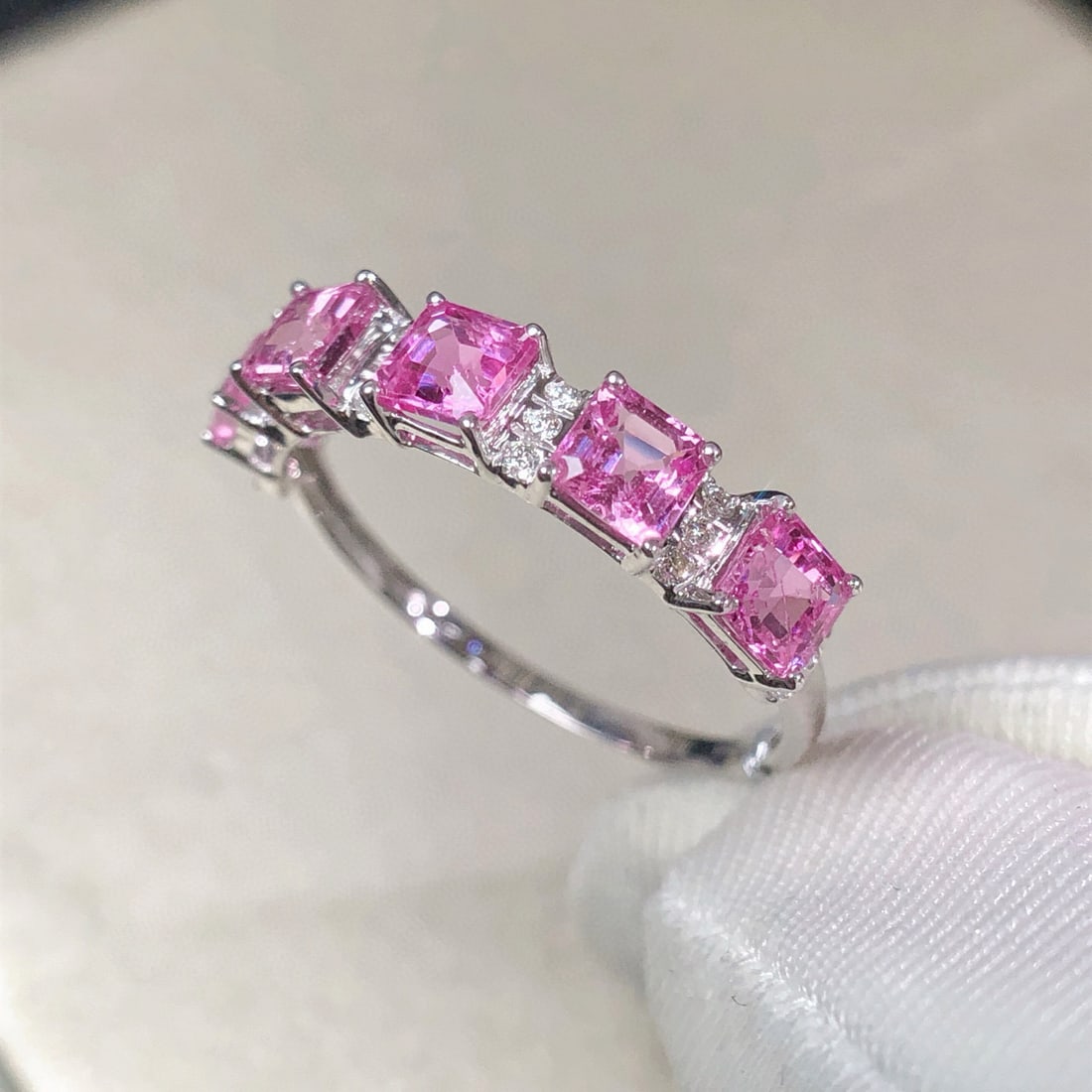 14k Gold 1.80 Ctw Natural Sapphire & Diamond Ring - 2